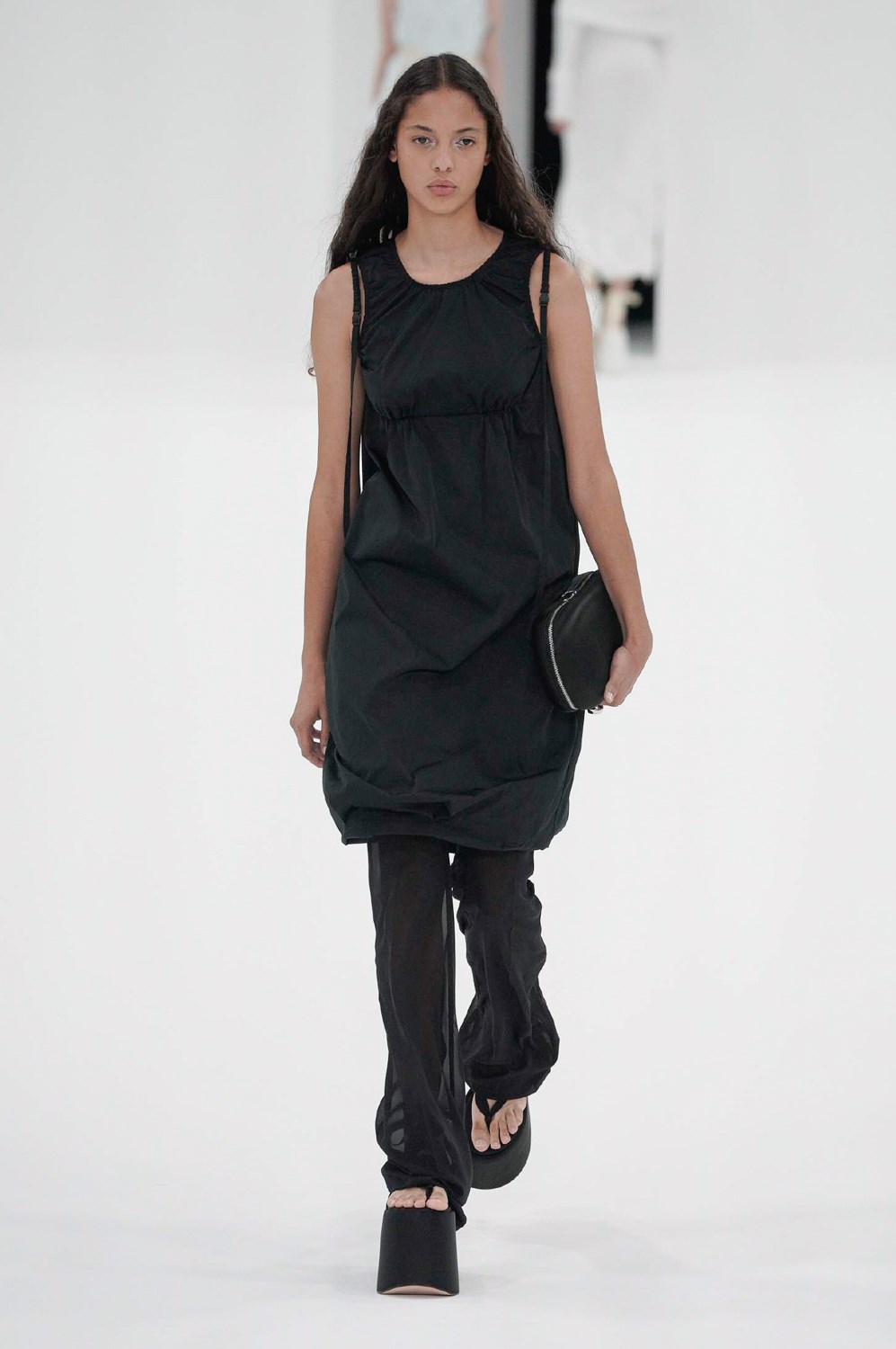 Look 30