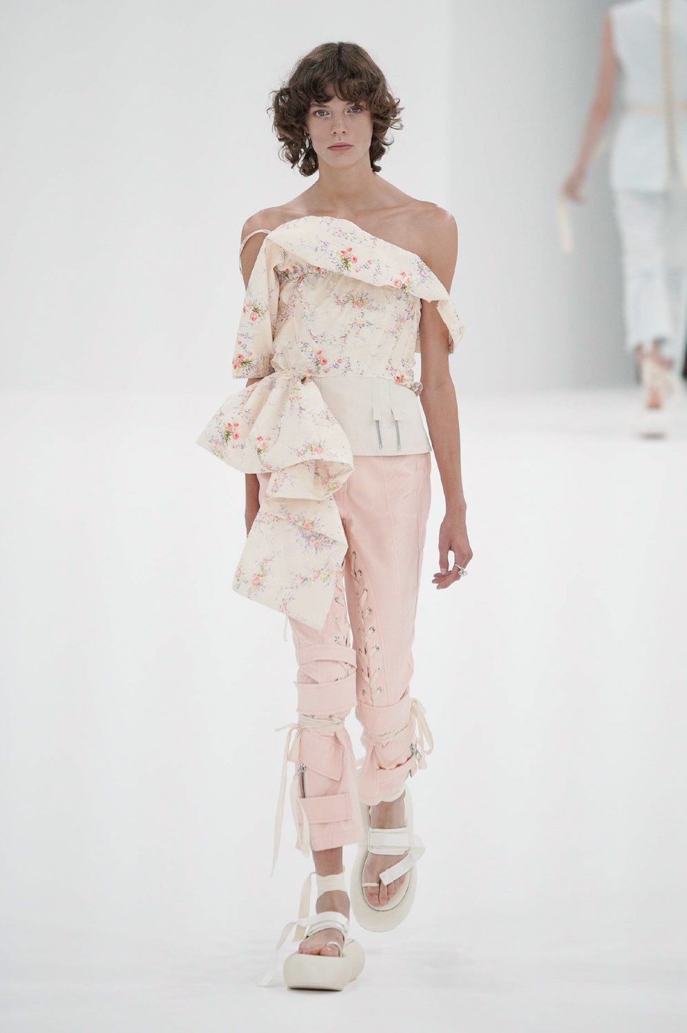 Look 37