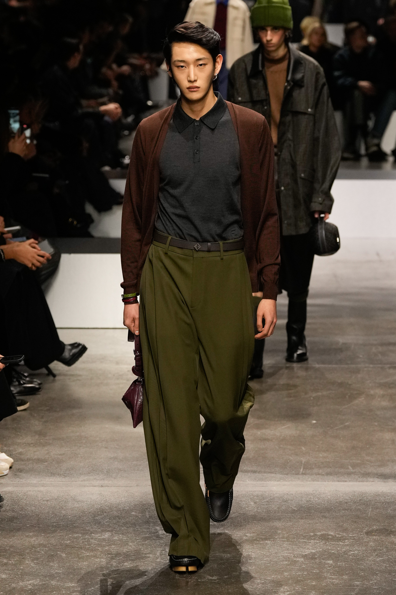 Look 5