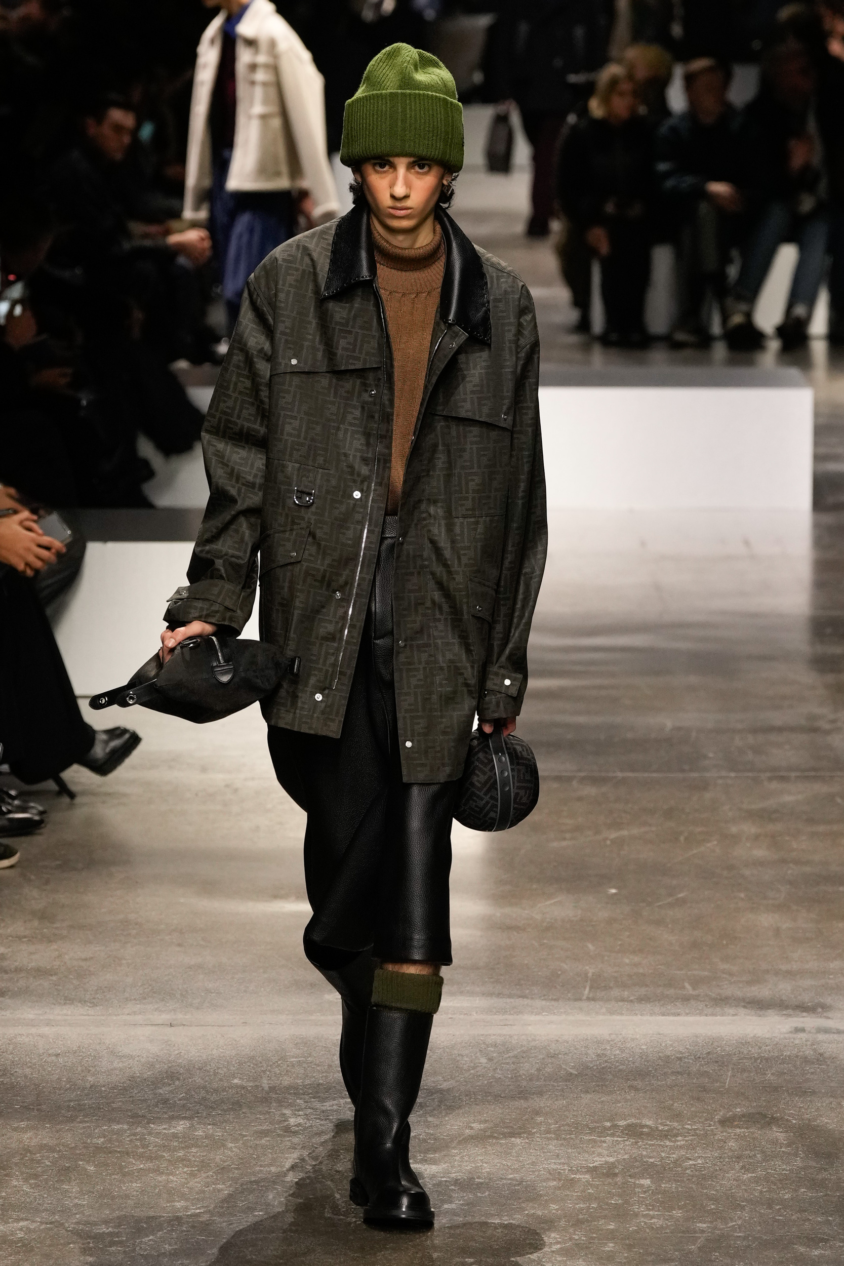 Look 6