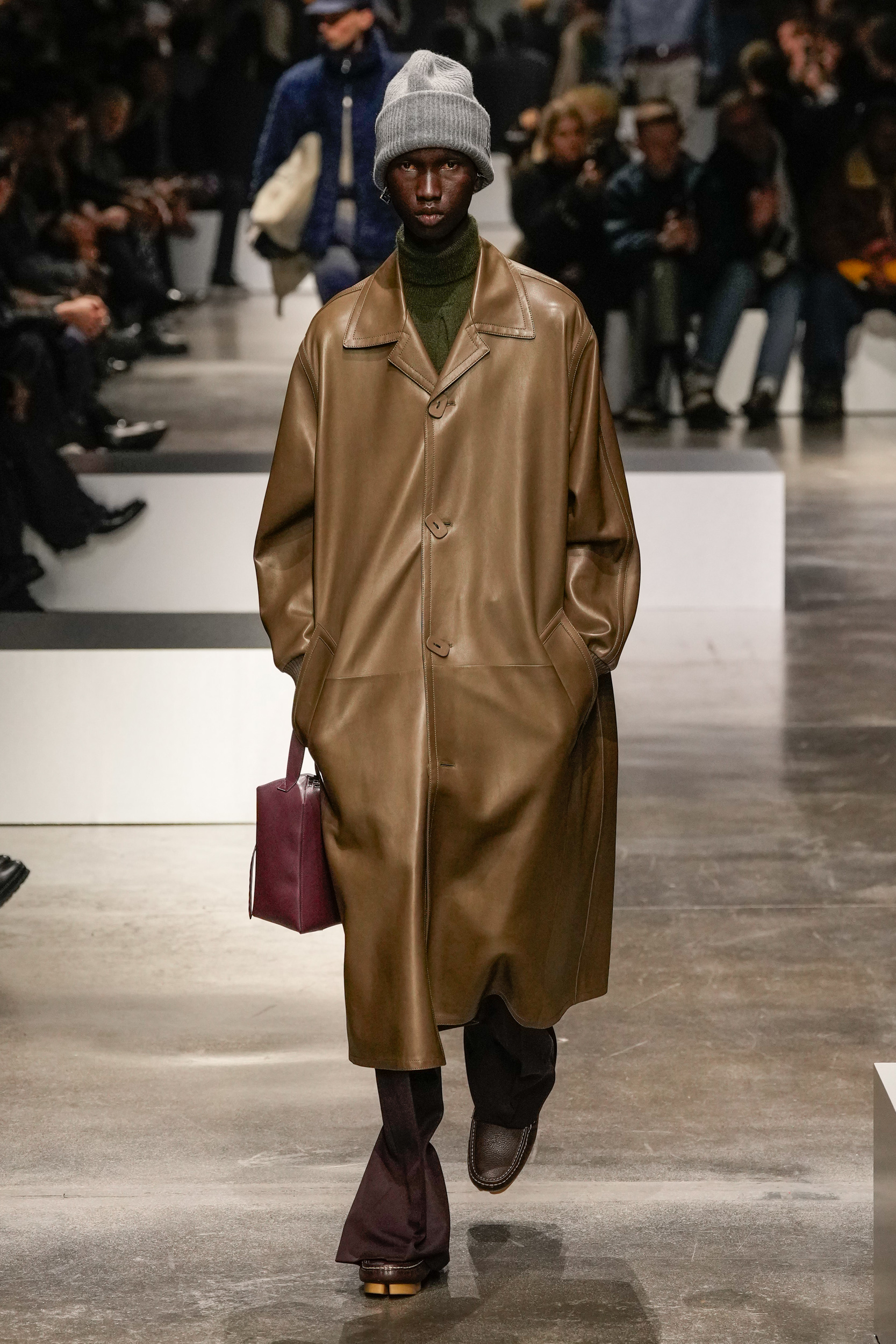 Look 7