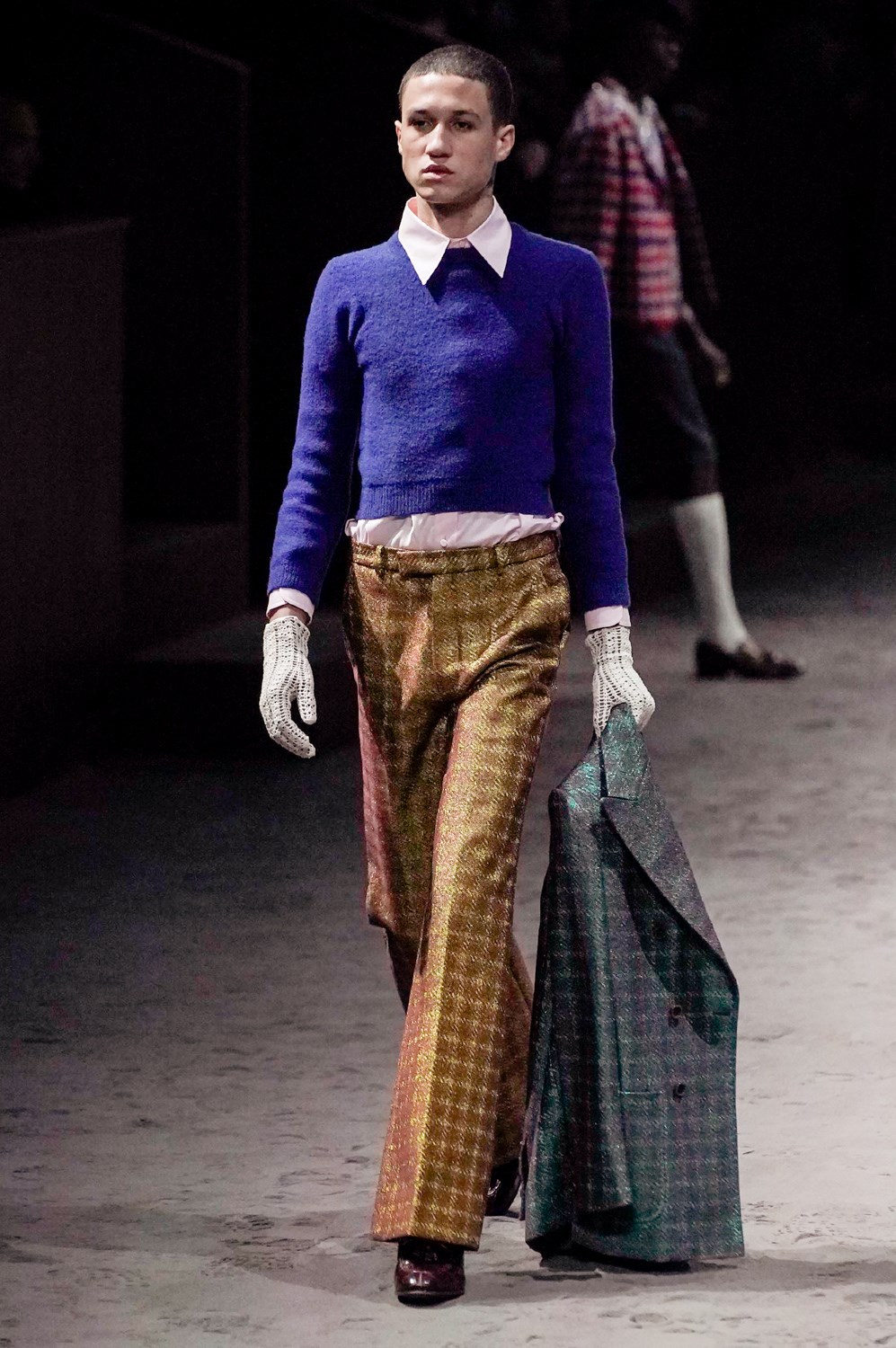 Look 12