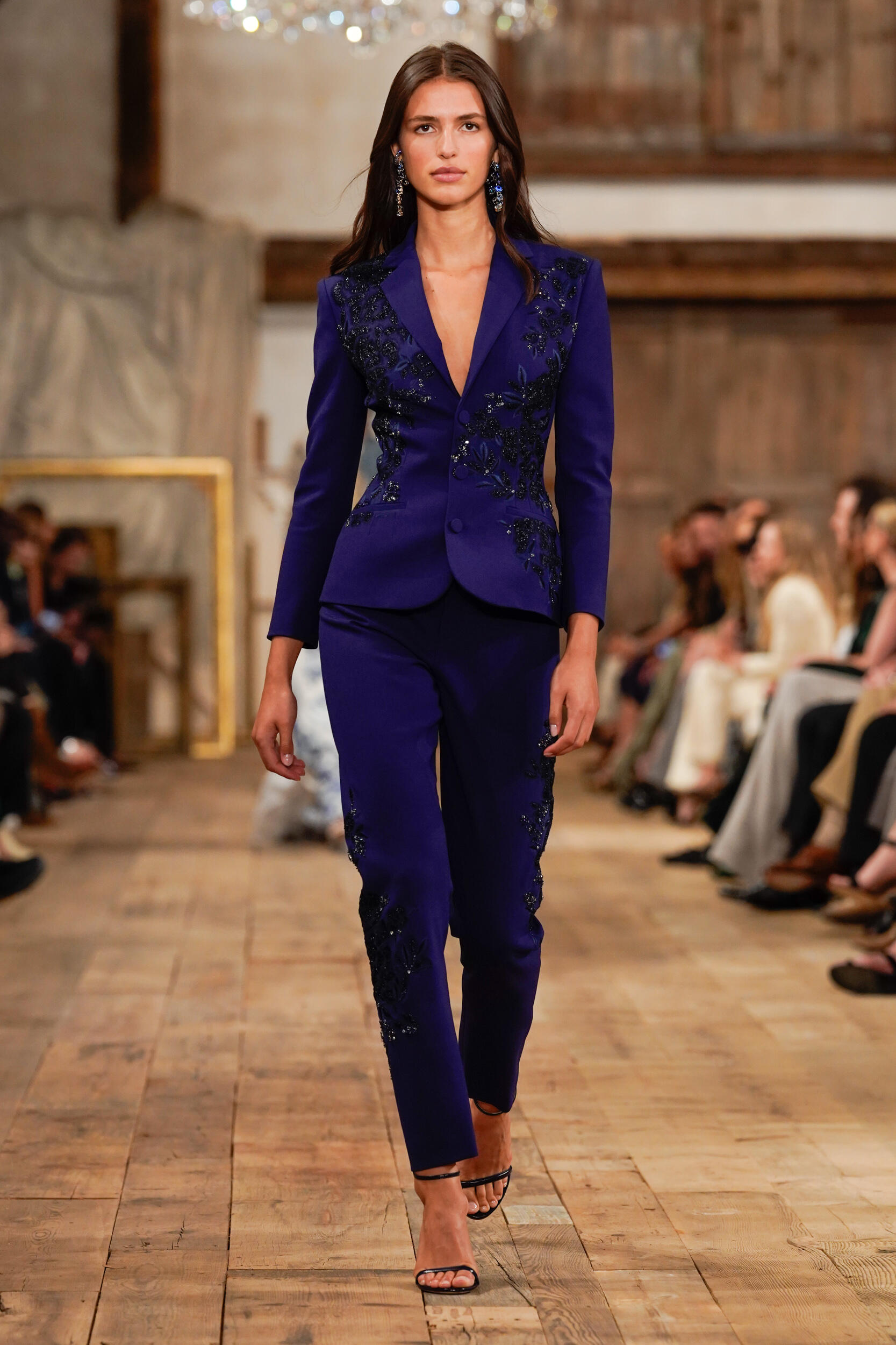 Look 7