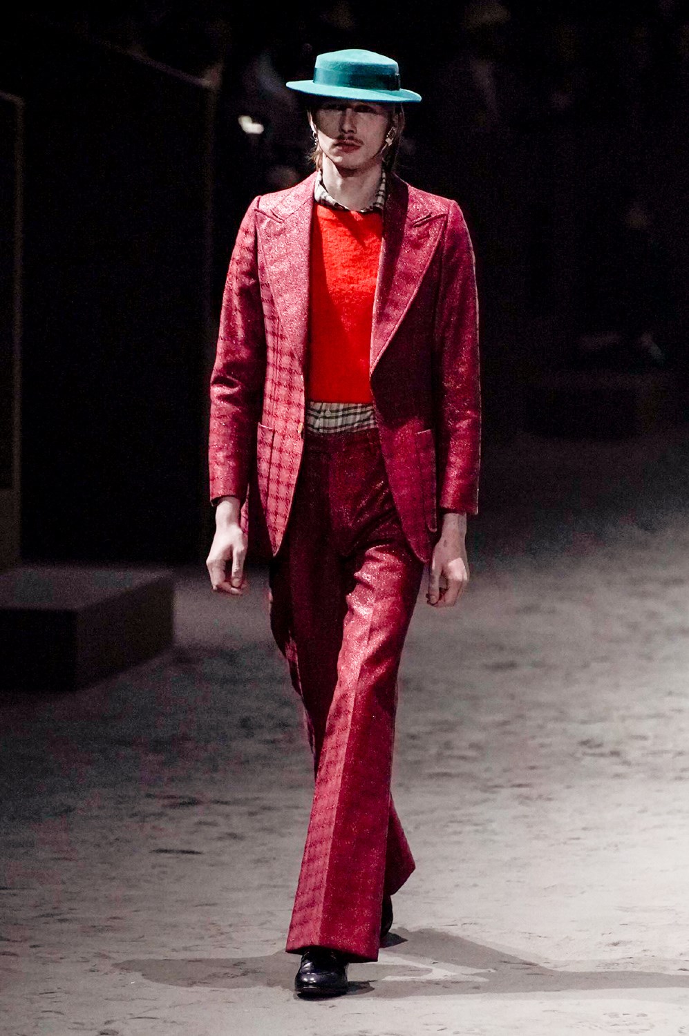 Look 24