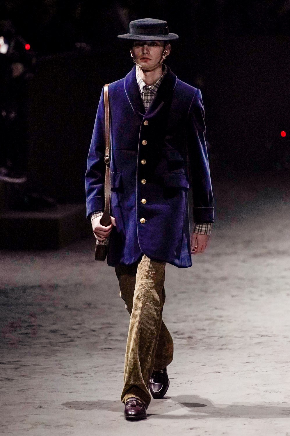 Look 26
