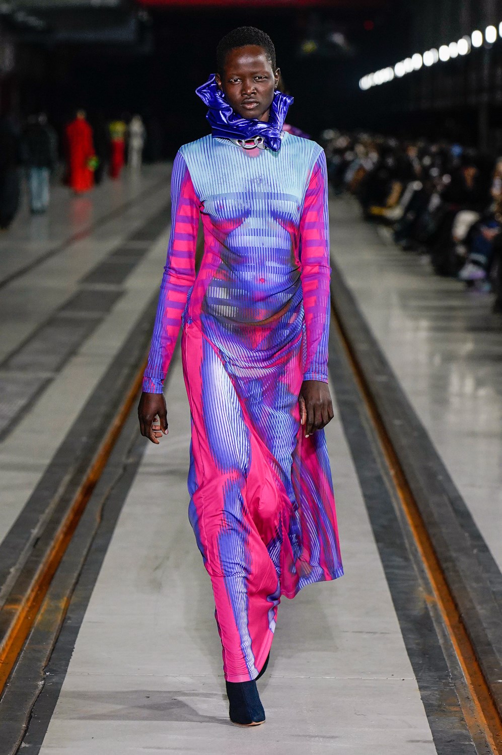 Look 13