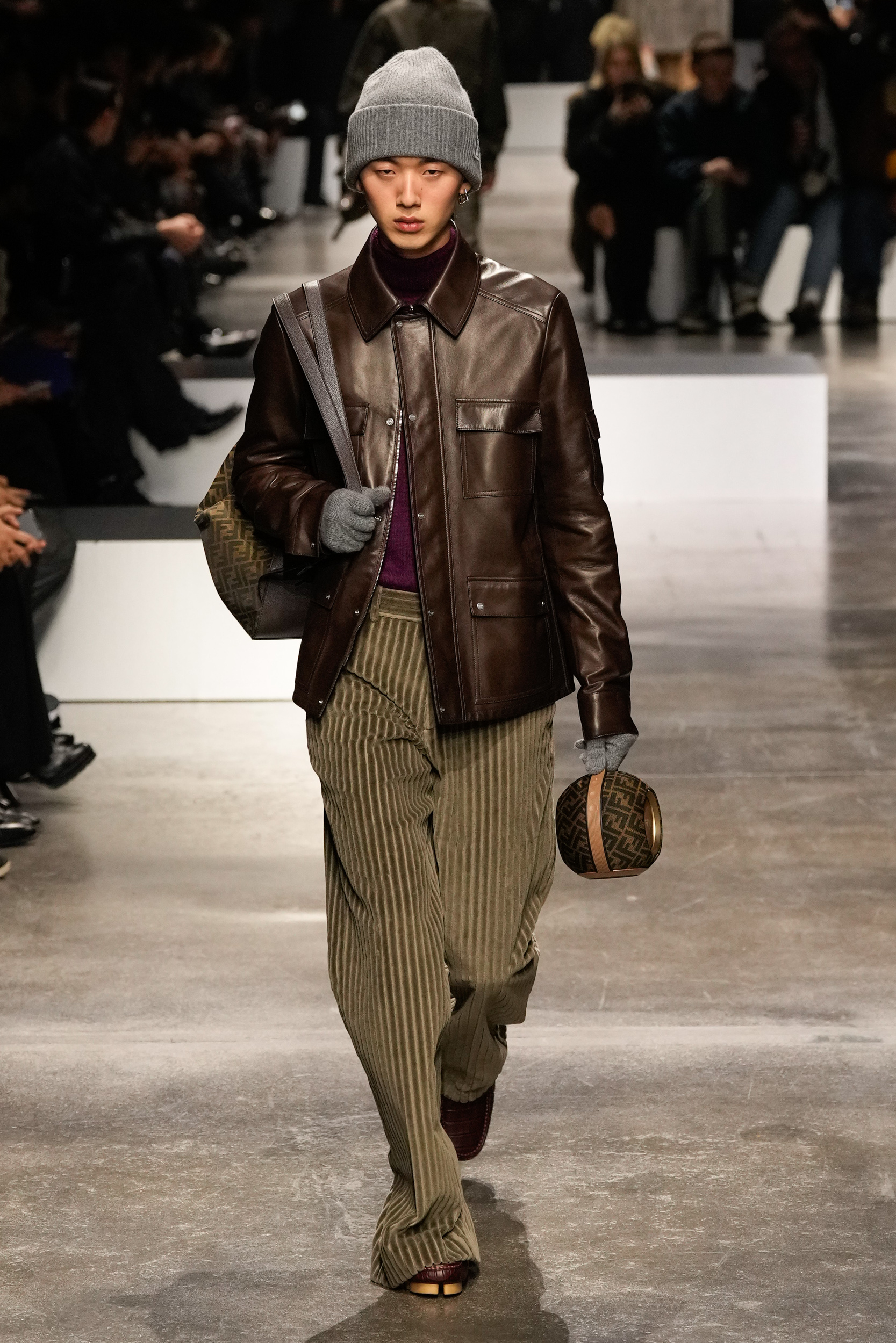 Look 20
