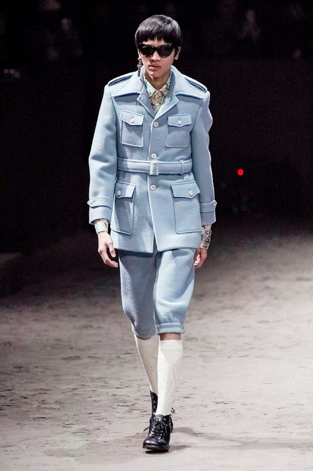 Look 40