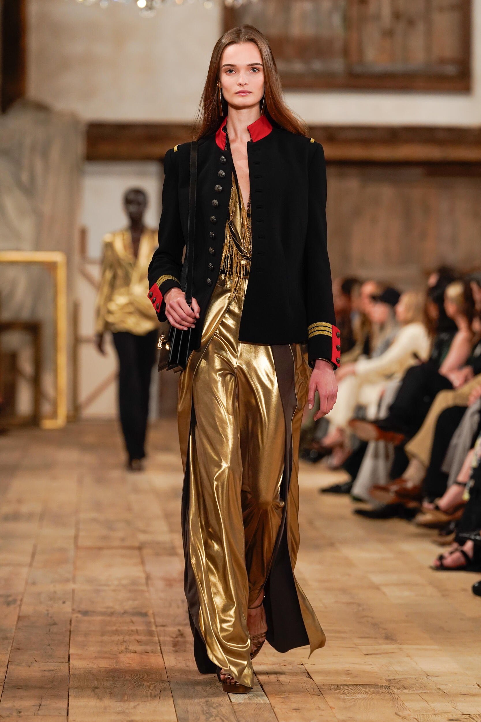 Look 24