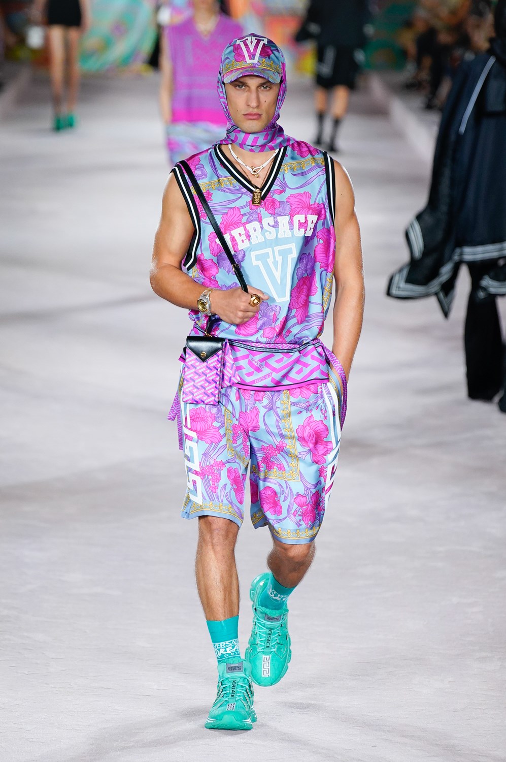 Look 29