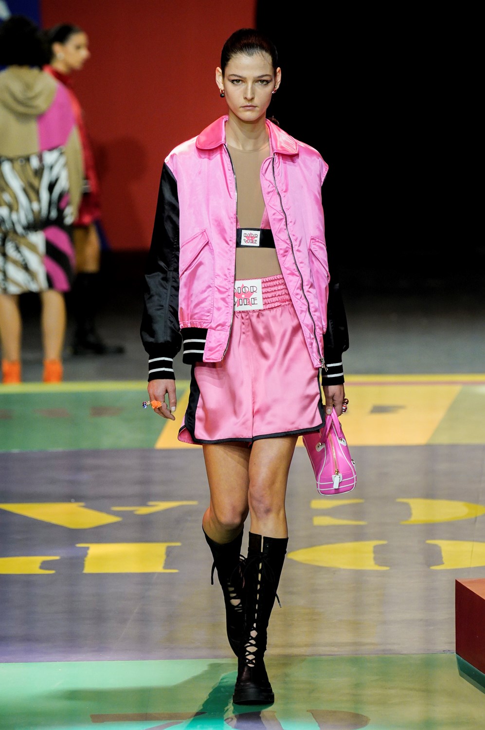 Look 37