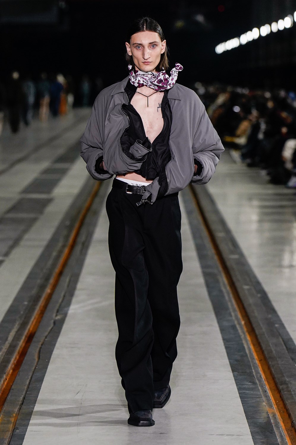 Look 29