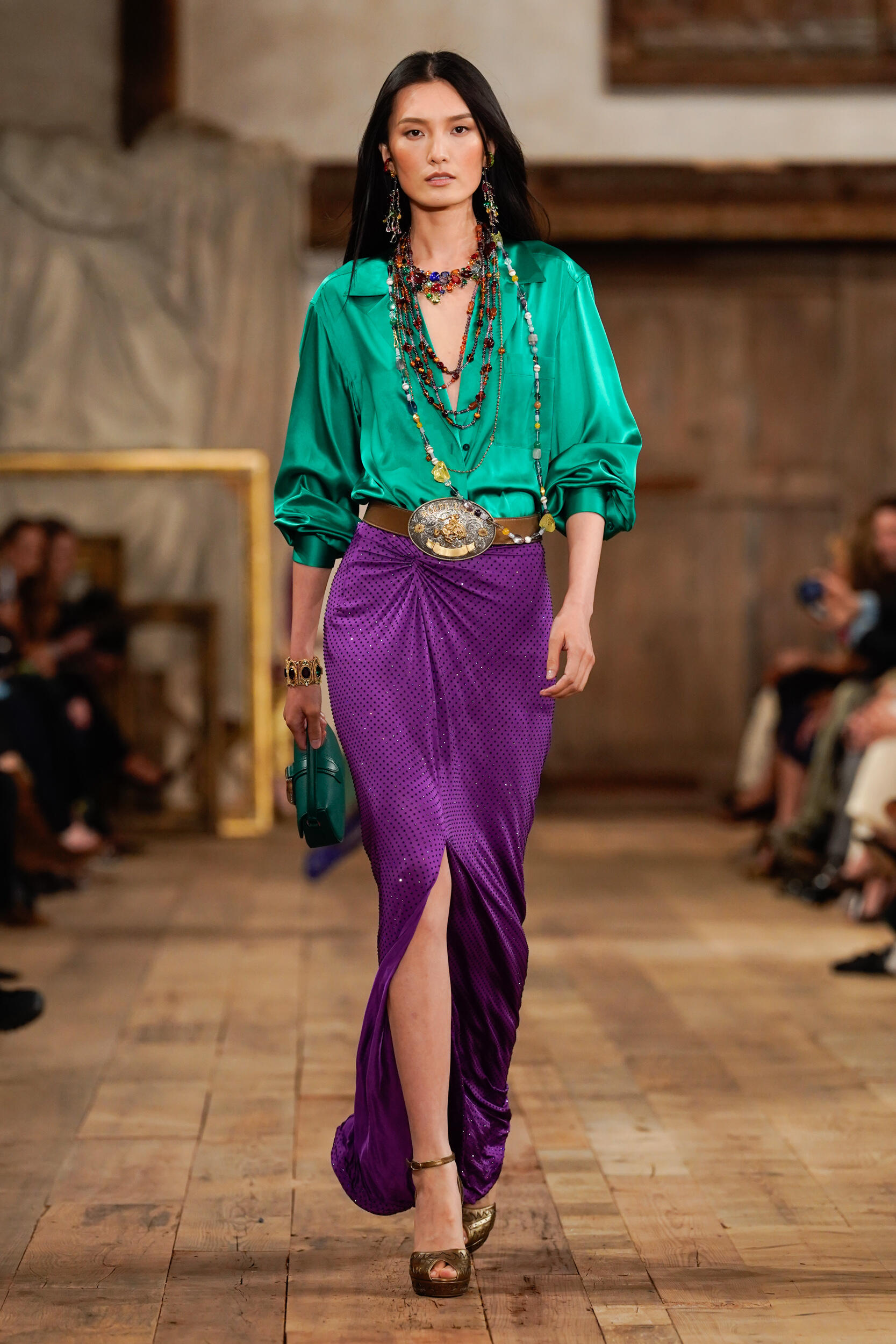 Look 33