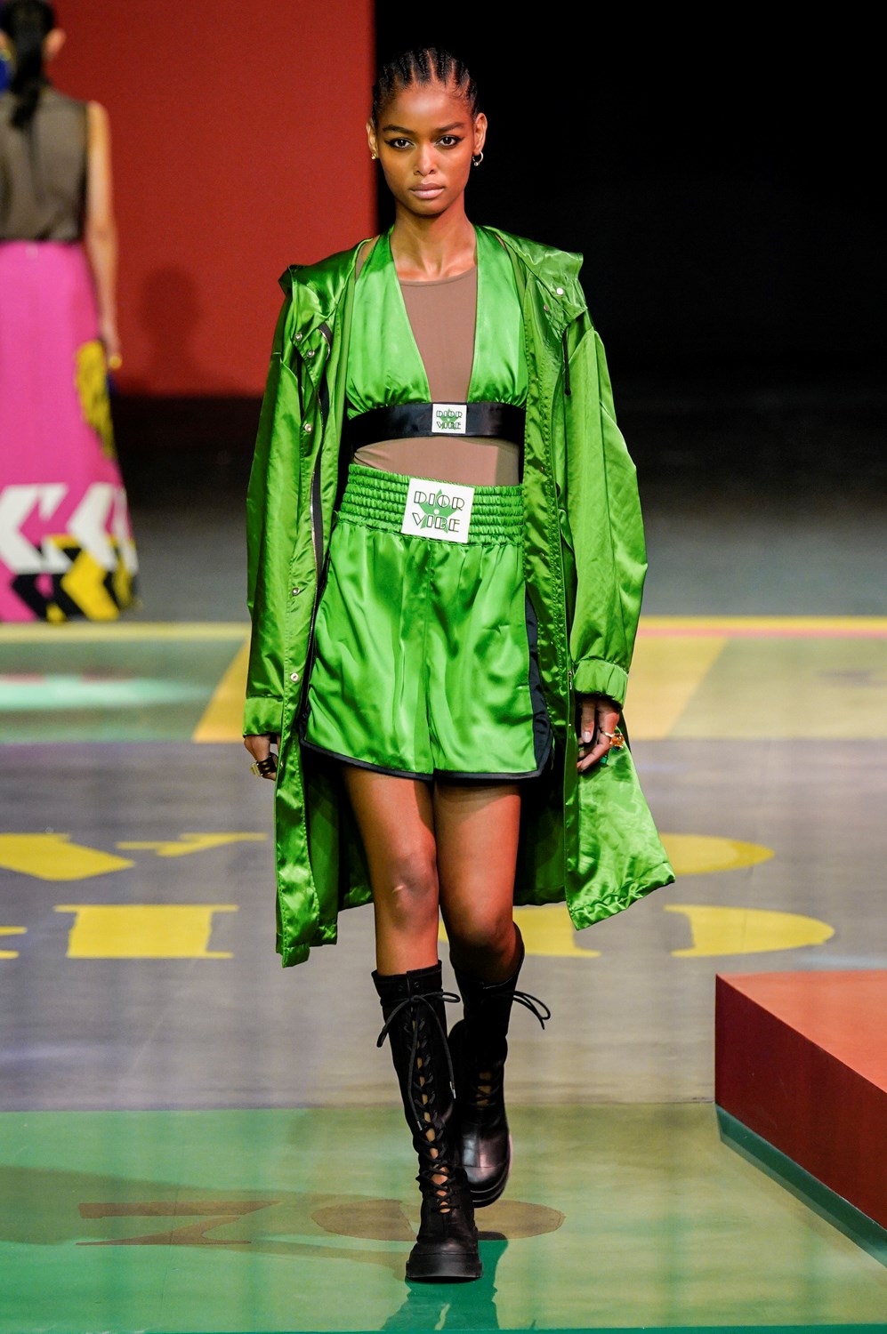 Look 40