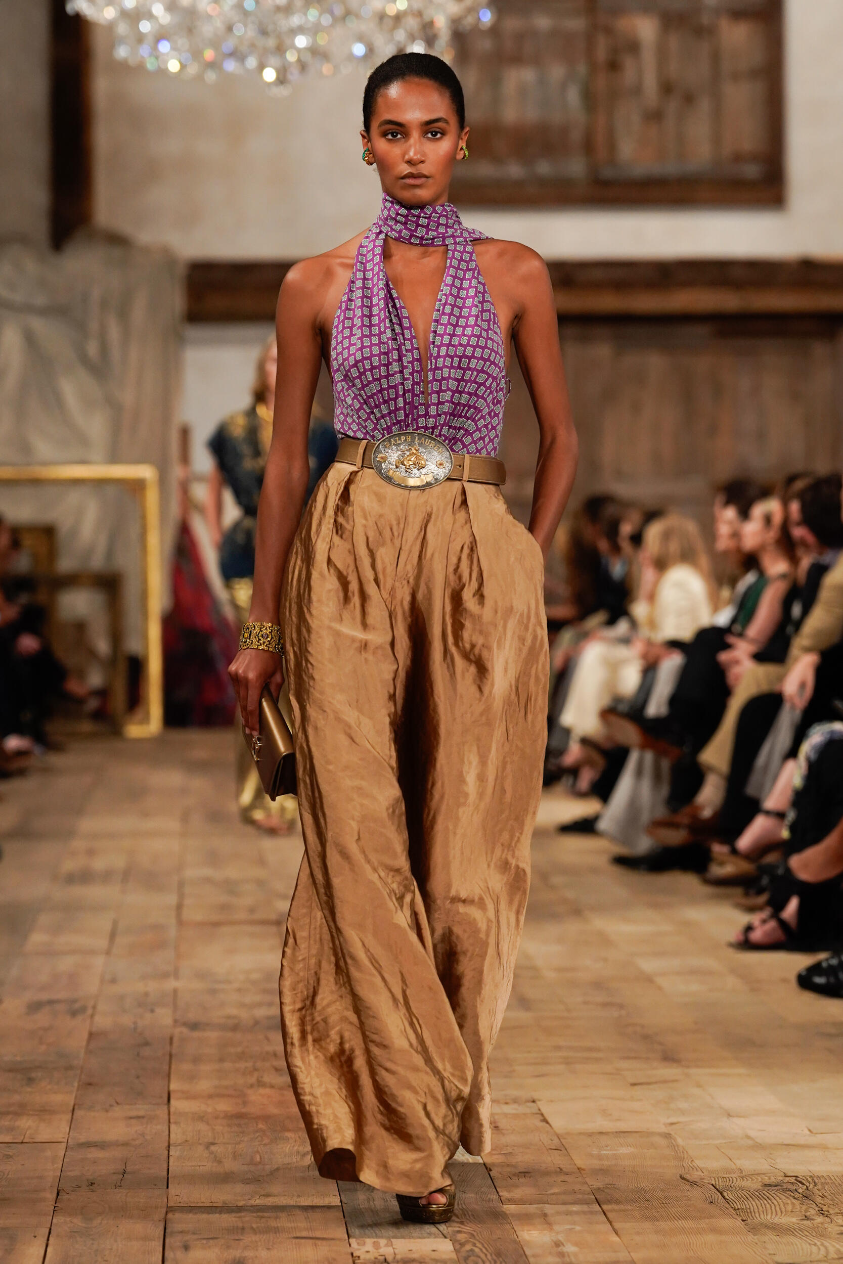 Look 37