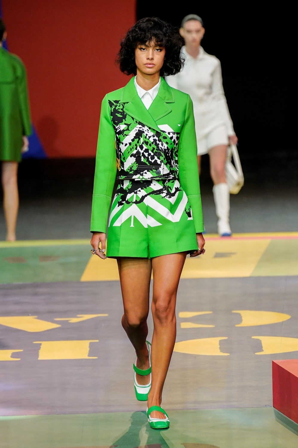 Look 43