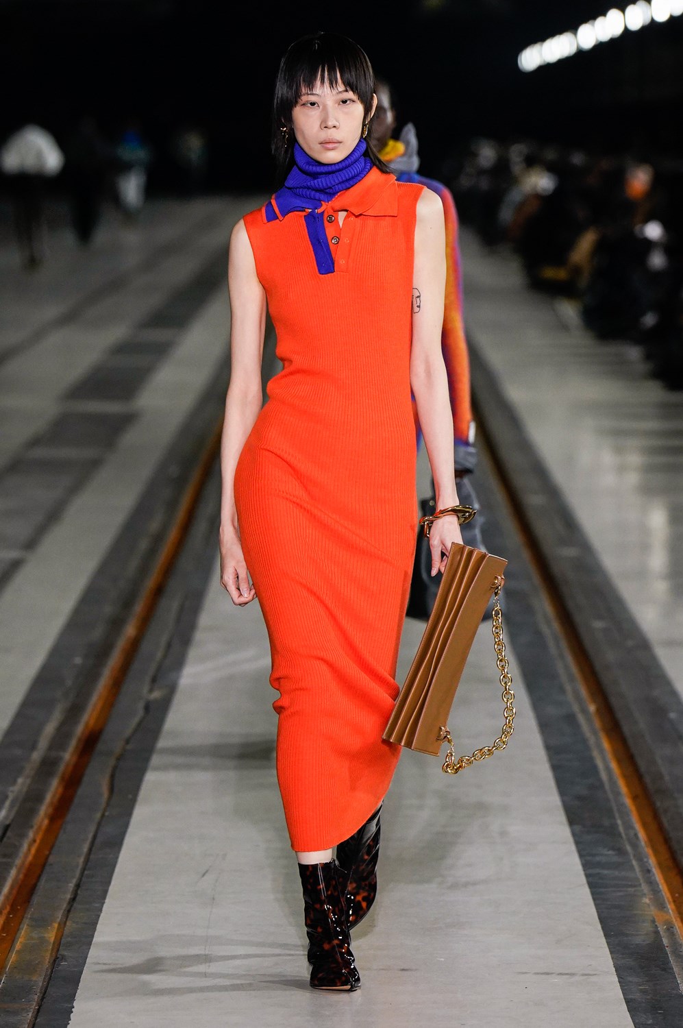 Look 36