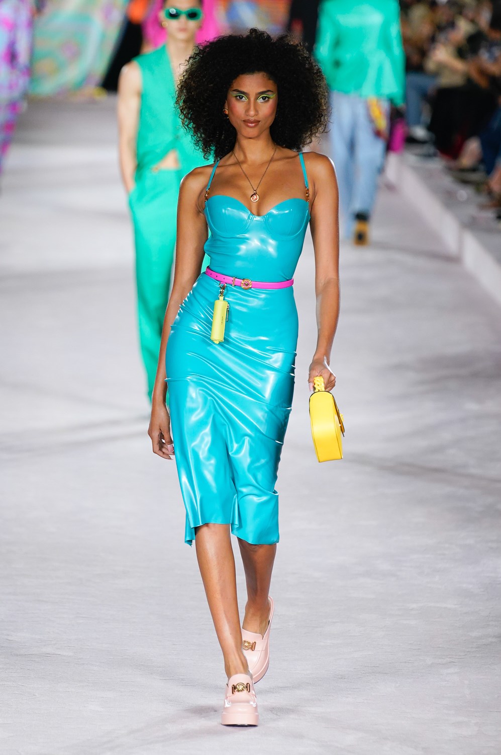 Look 38