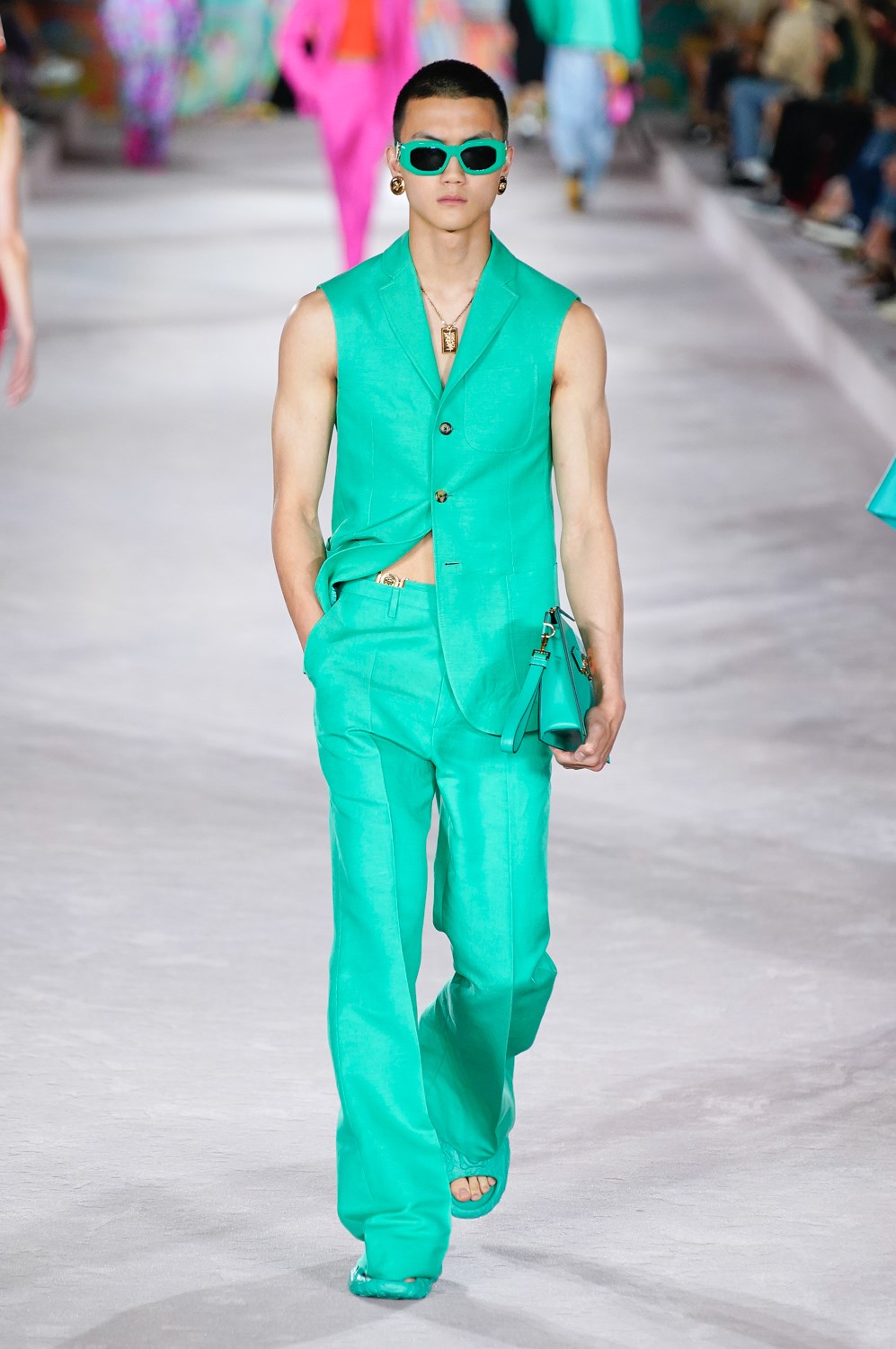 Look 39