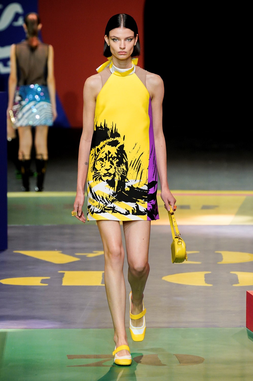 Look 49