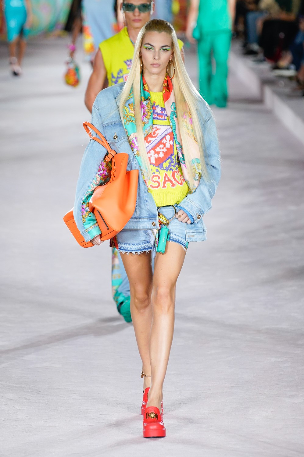 Look 40