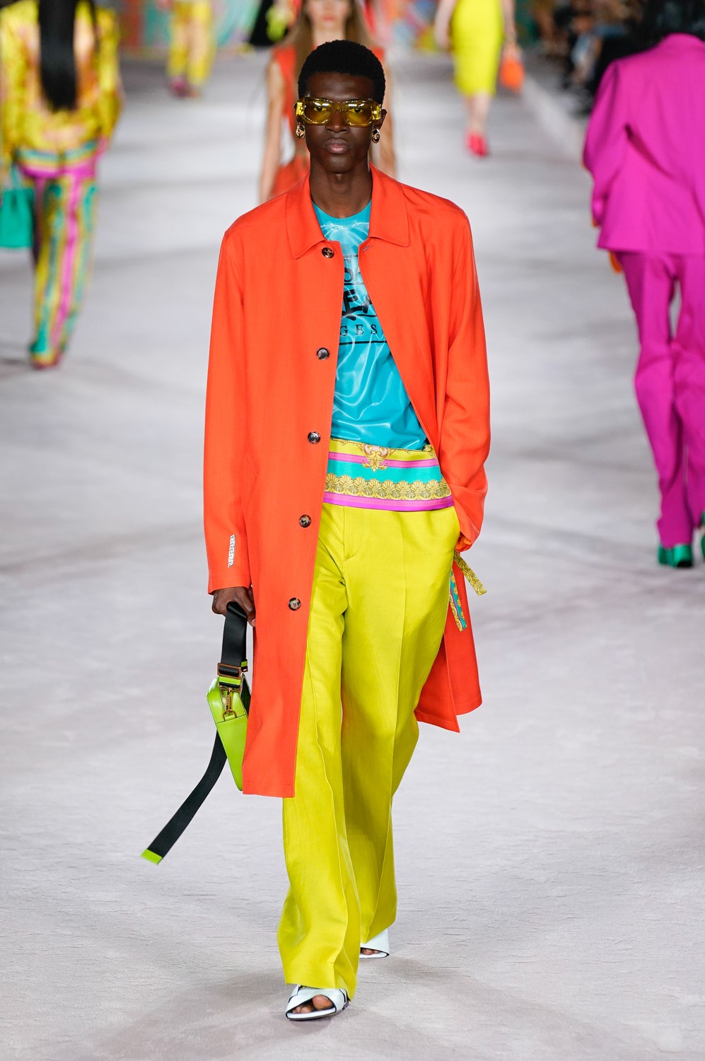 Look 49