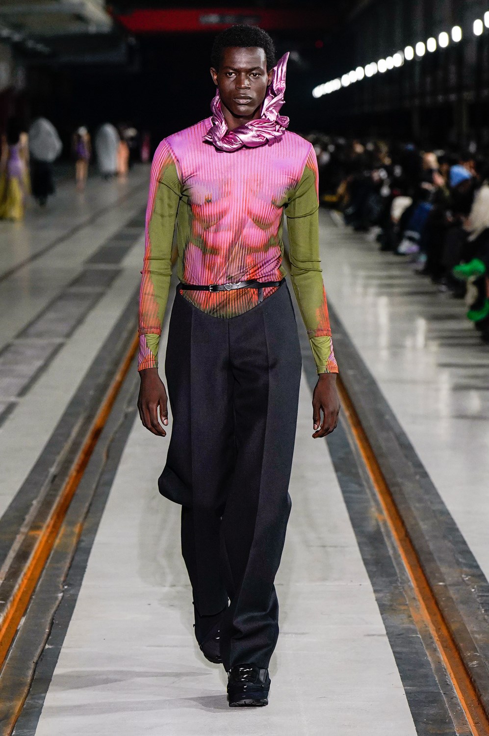 Look 49