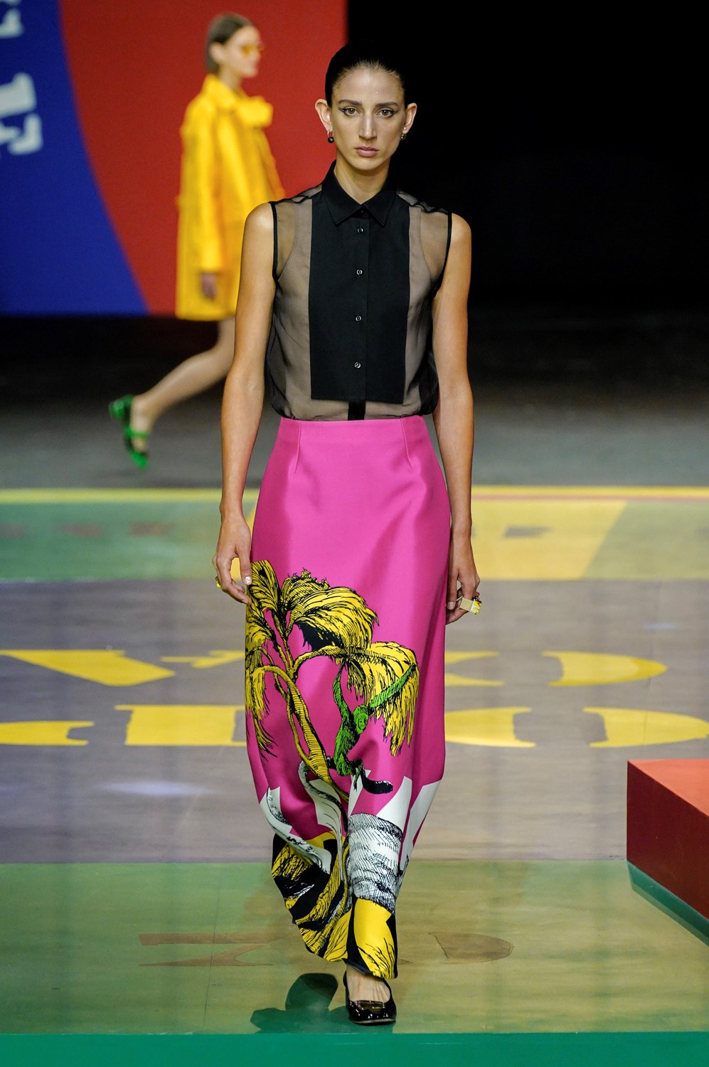 Look 64