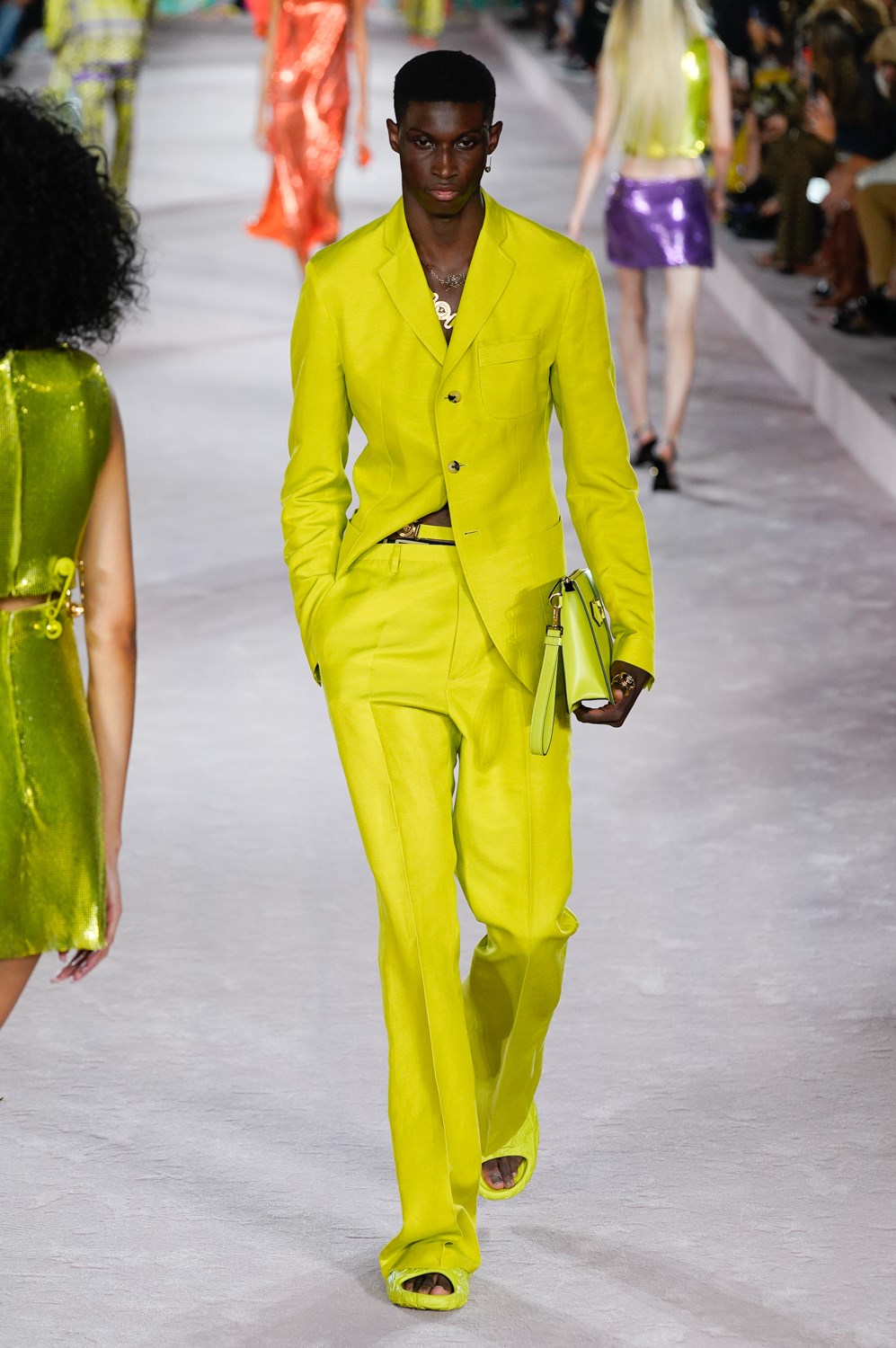 Look 63