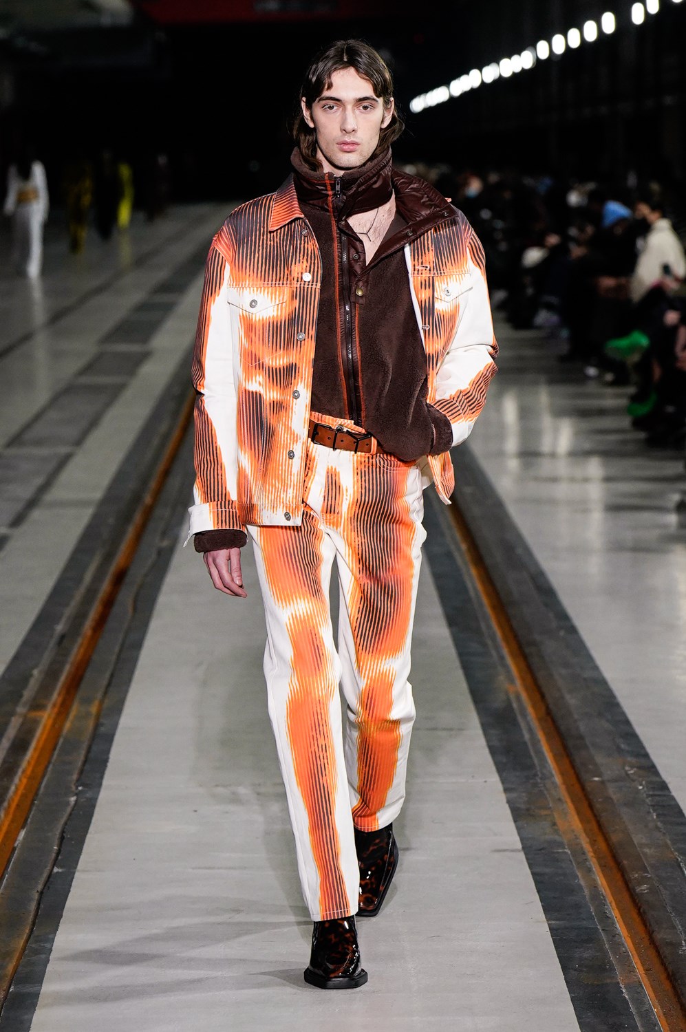 Look 61