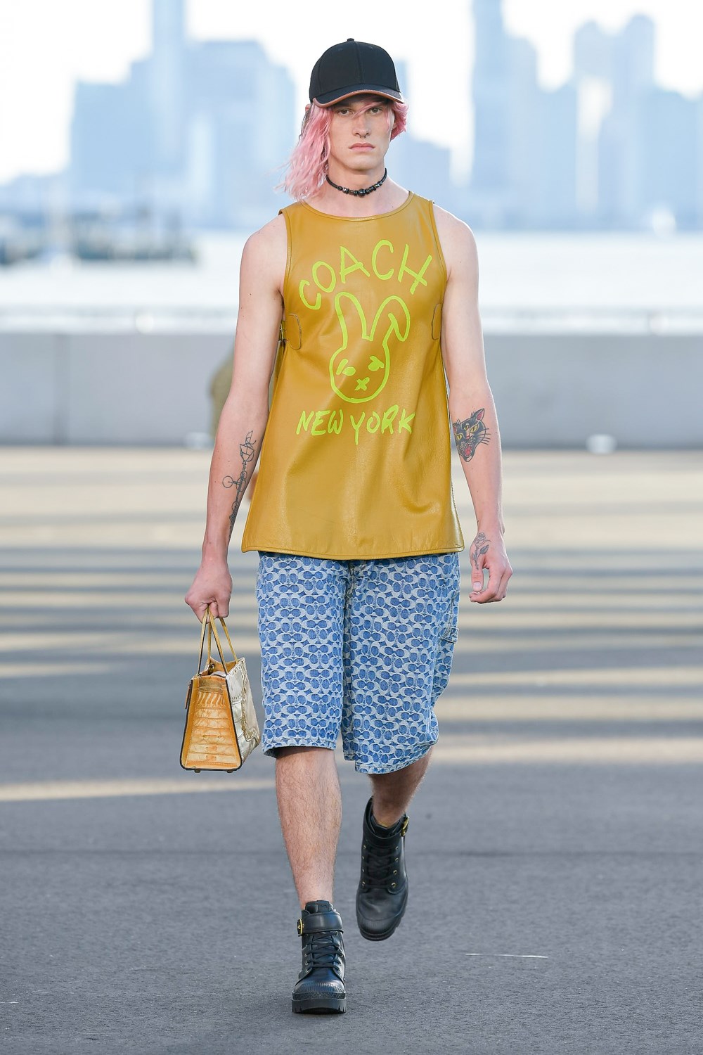 Look 8