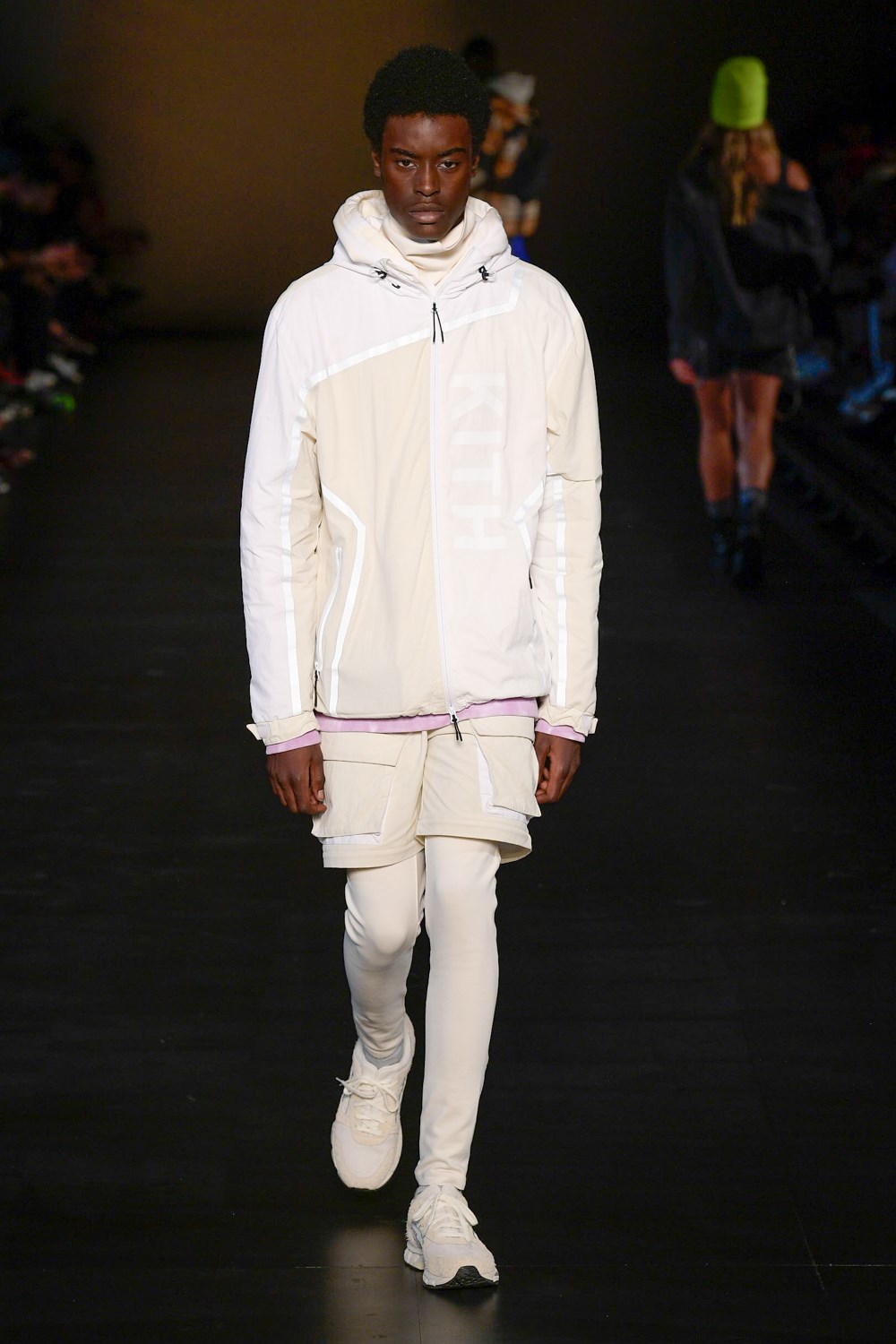 Look 12