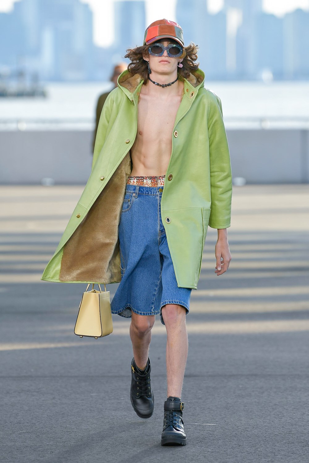 Look 11