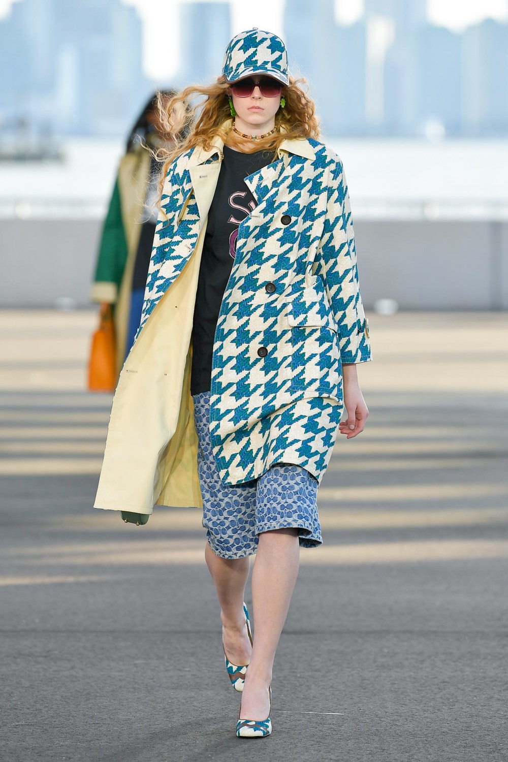 Look 14