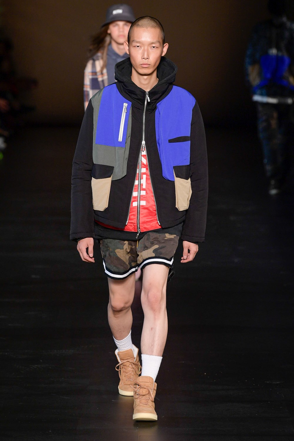 Look 23