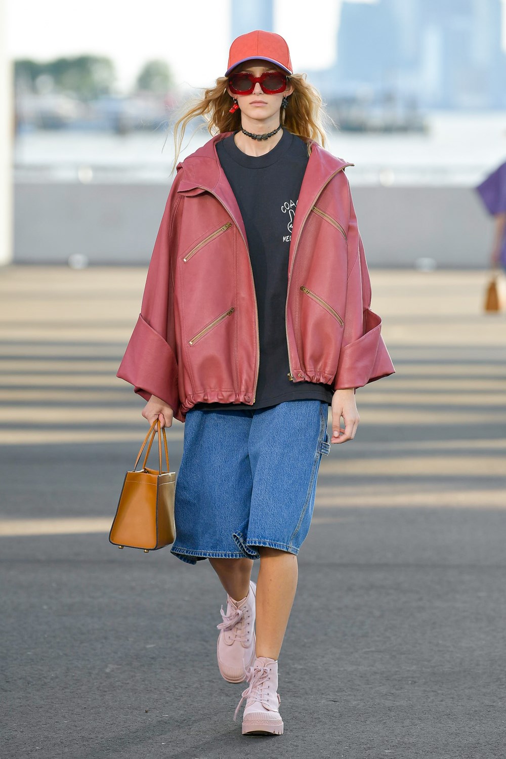 Look 25