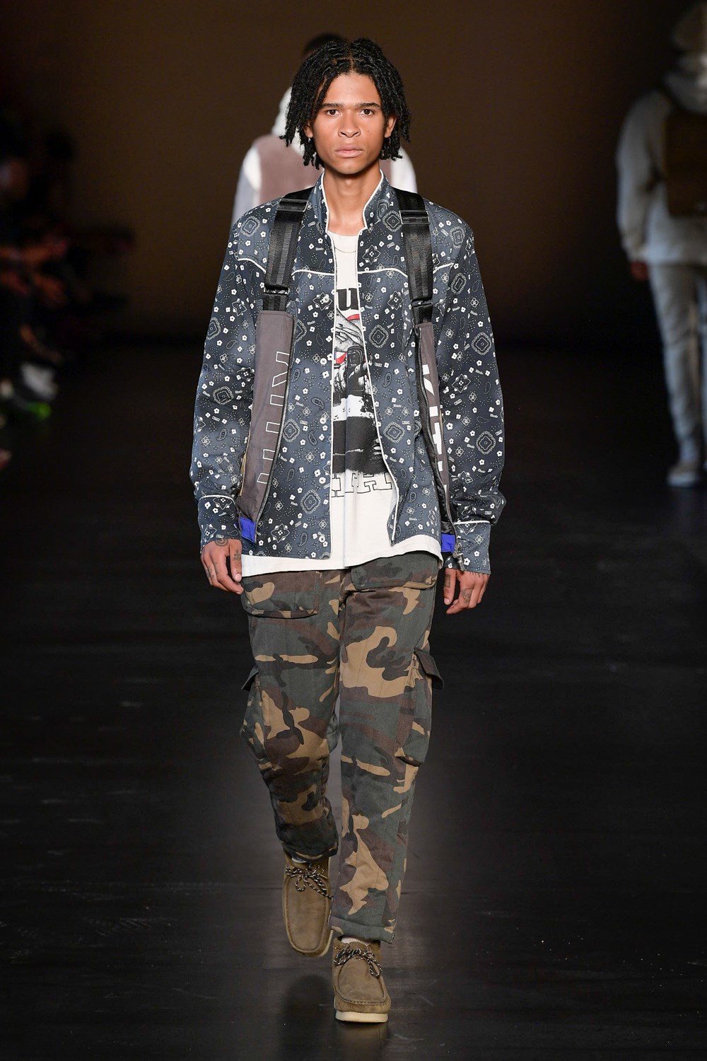 Look 25