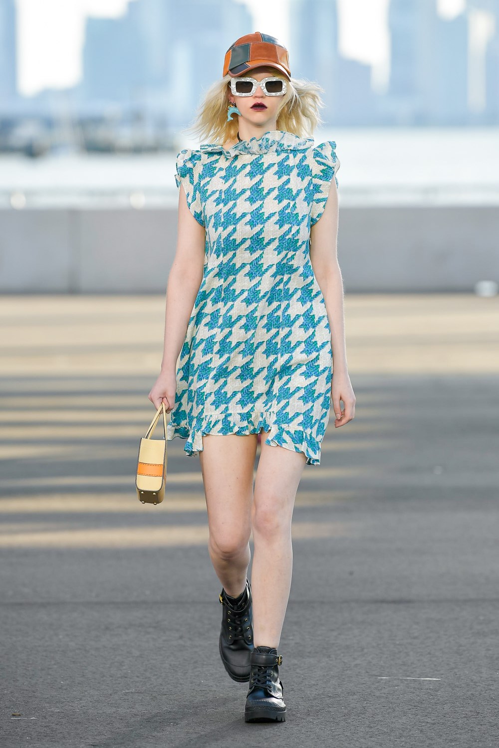 Look 35