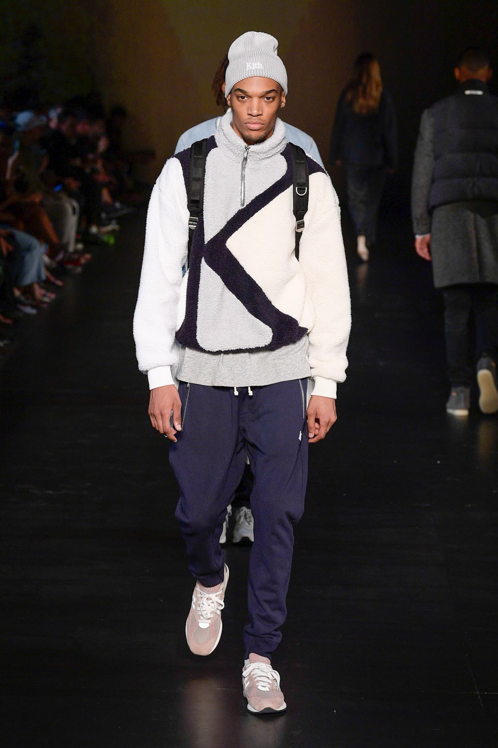 Look 38