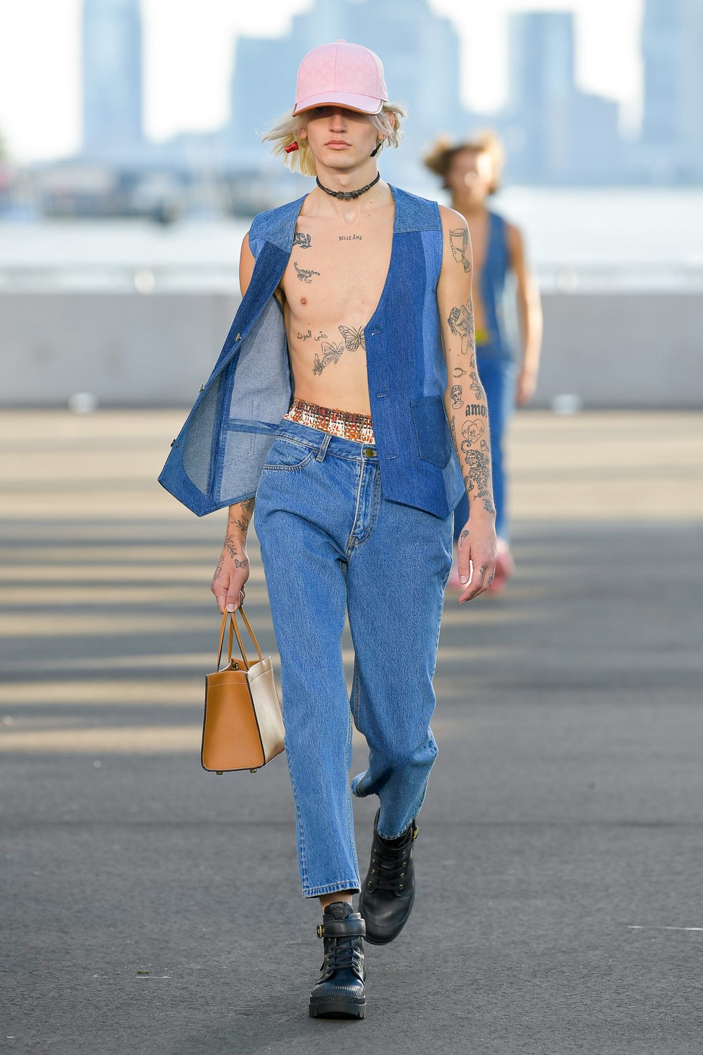 Look 42