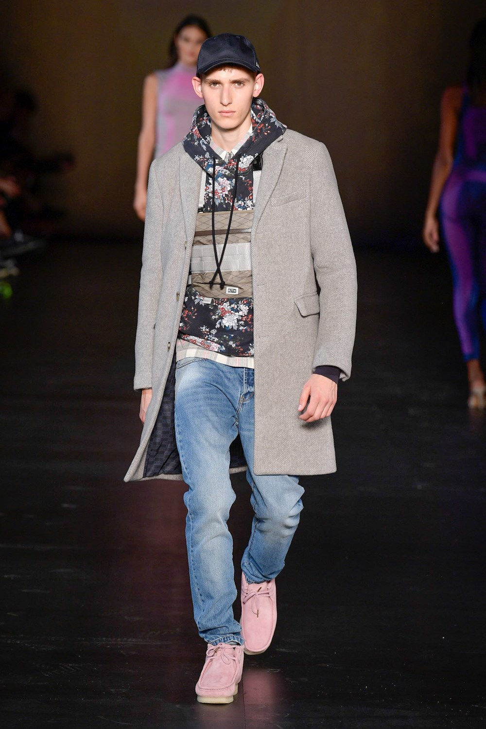 Look 49