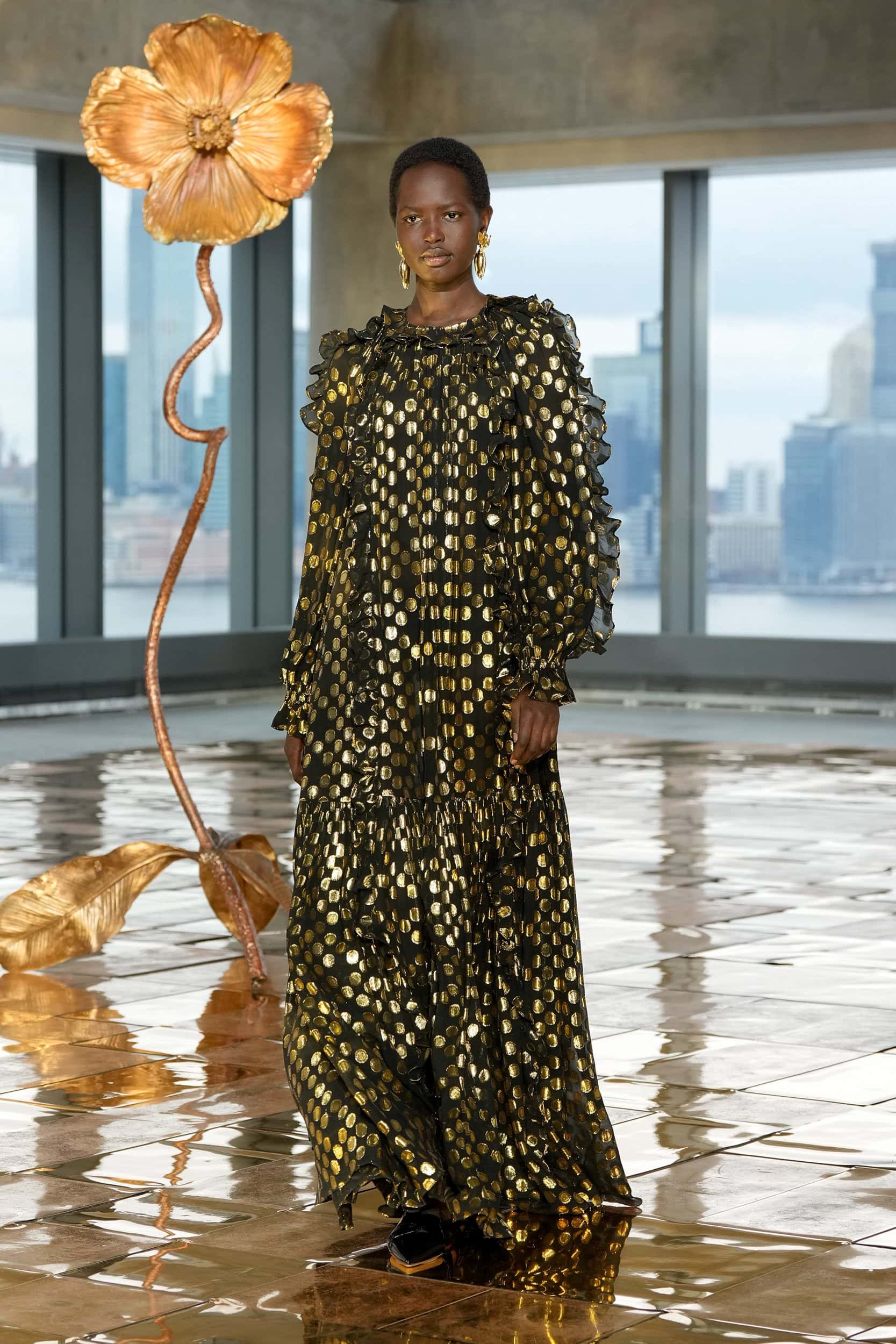Look 11