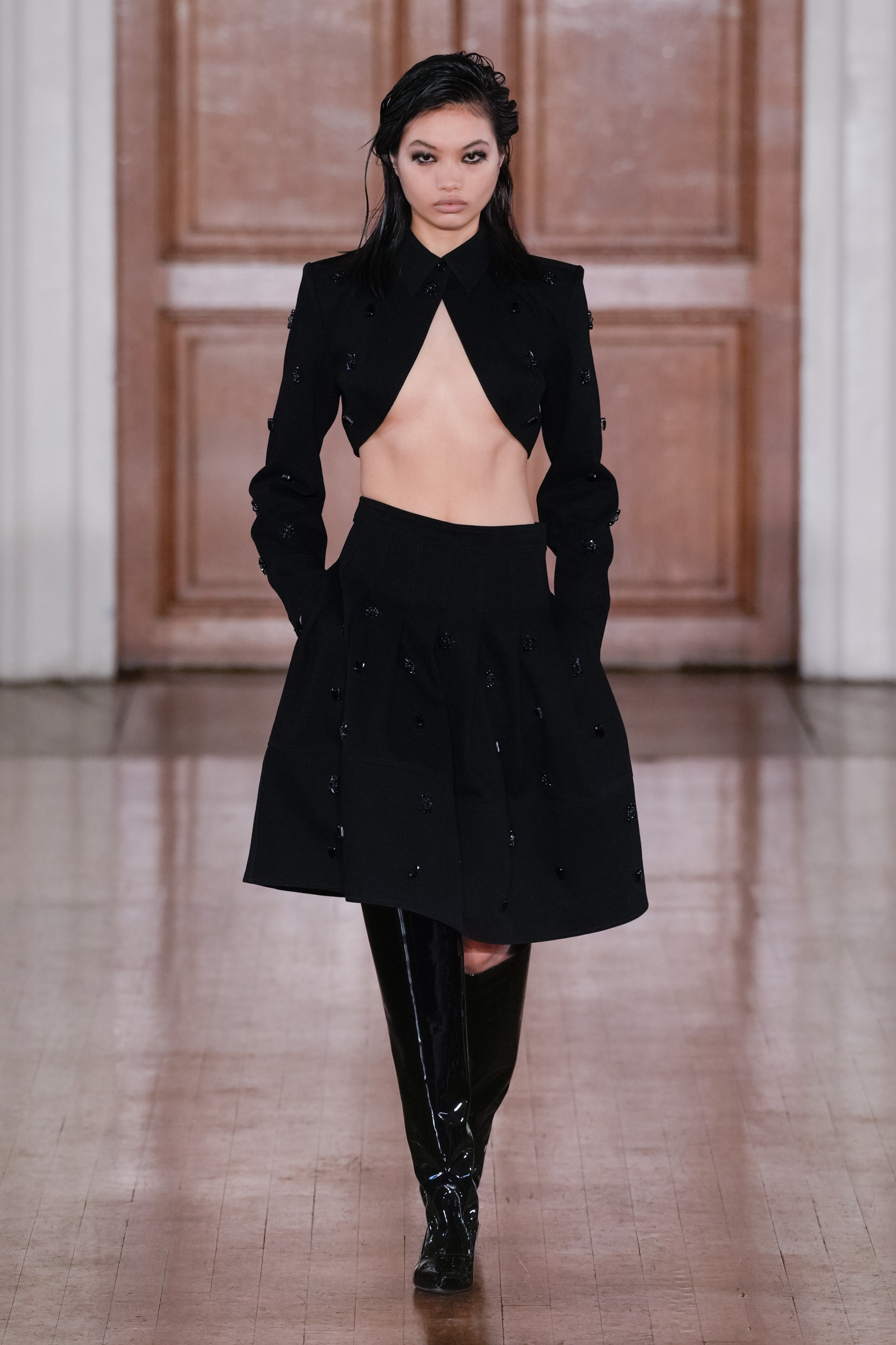 Look 14