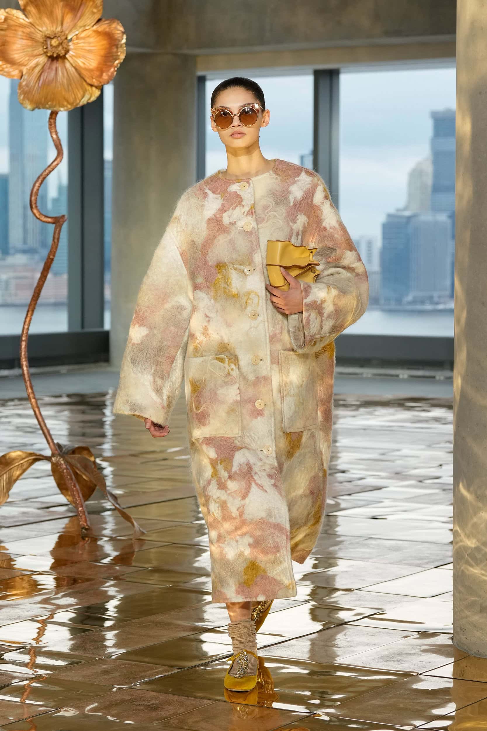 Look 17
