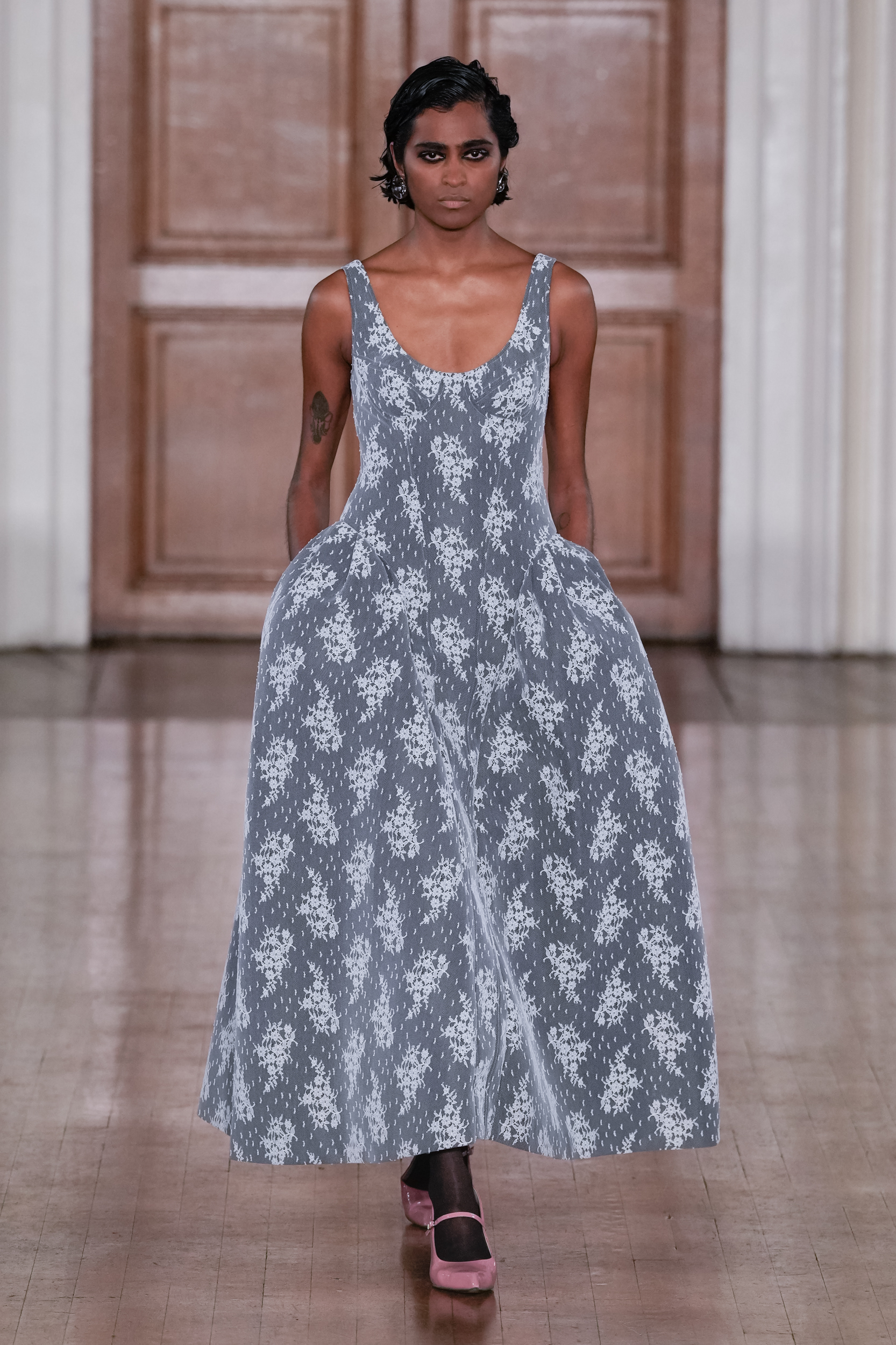 Look 17
