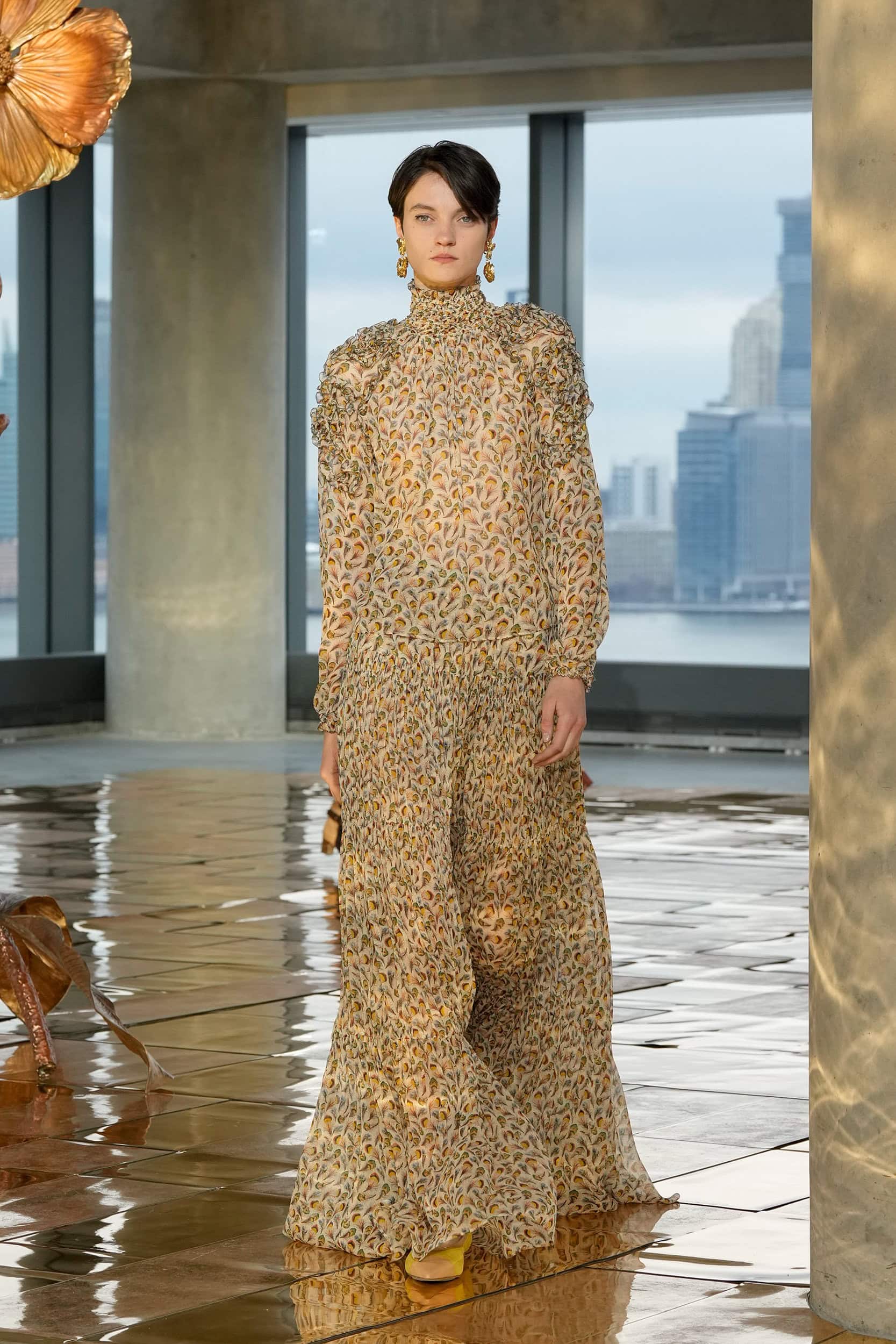 Look 23