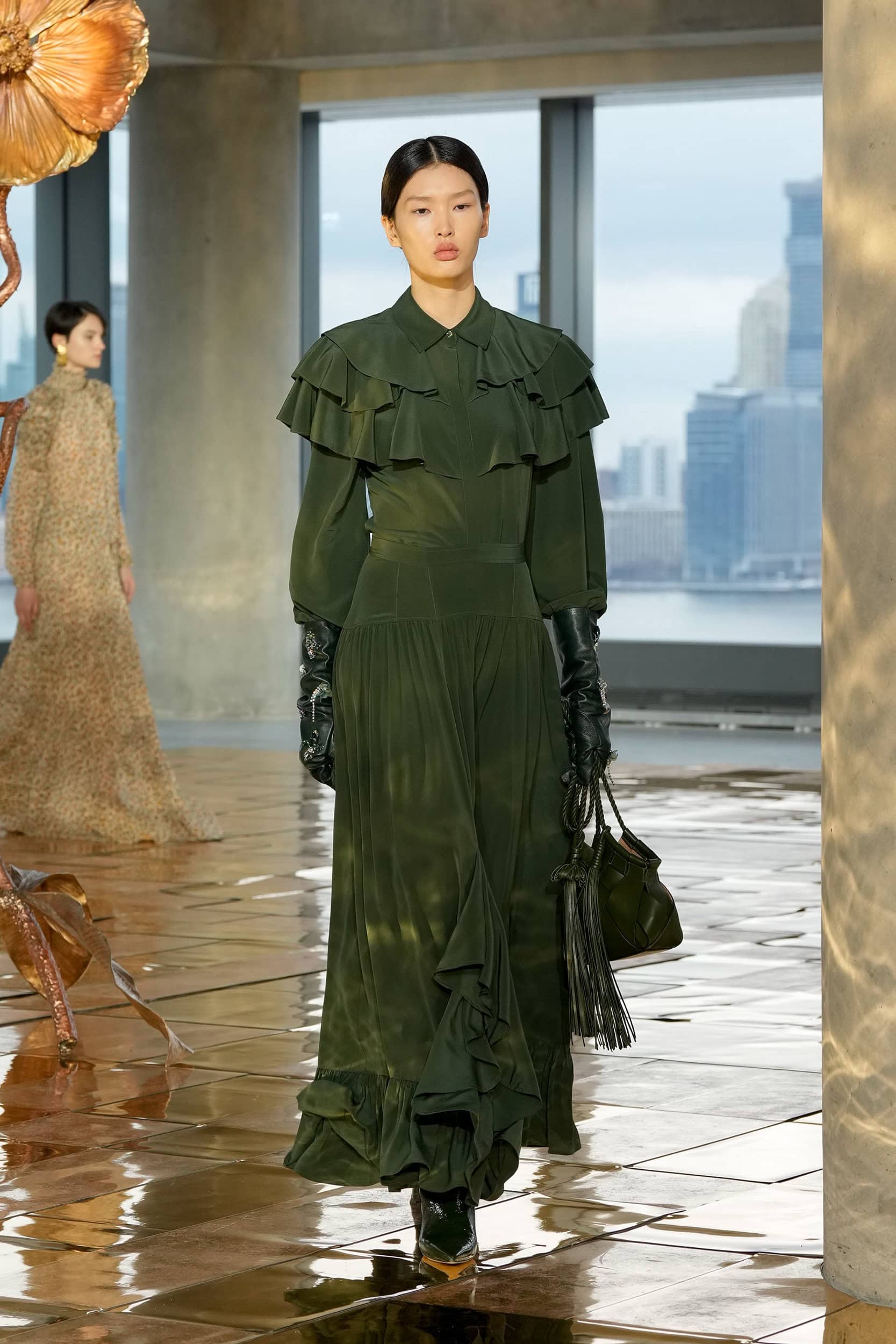 Look 28