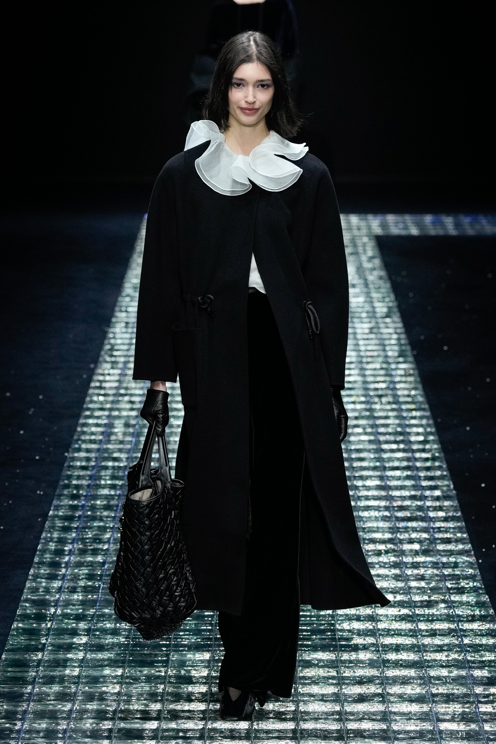 Look 25