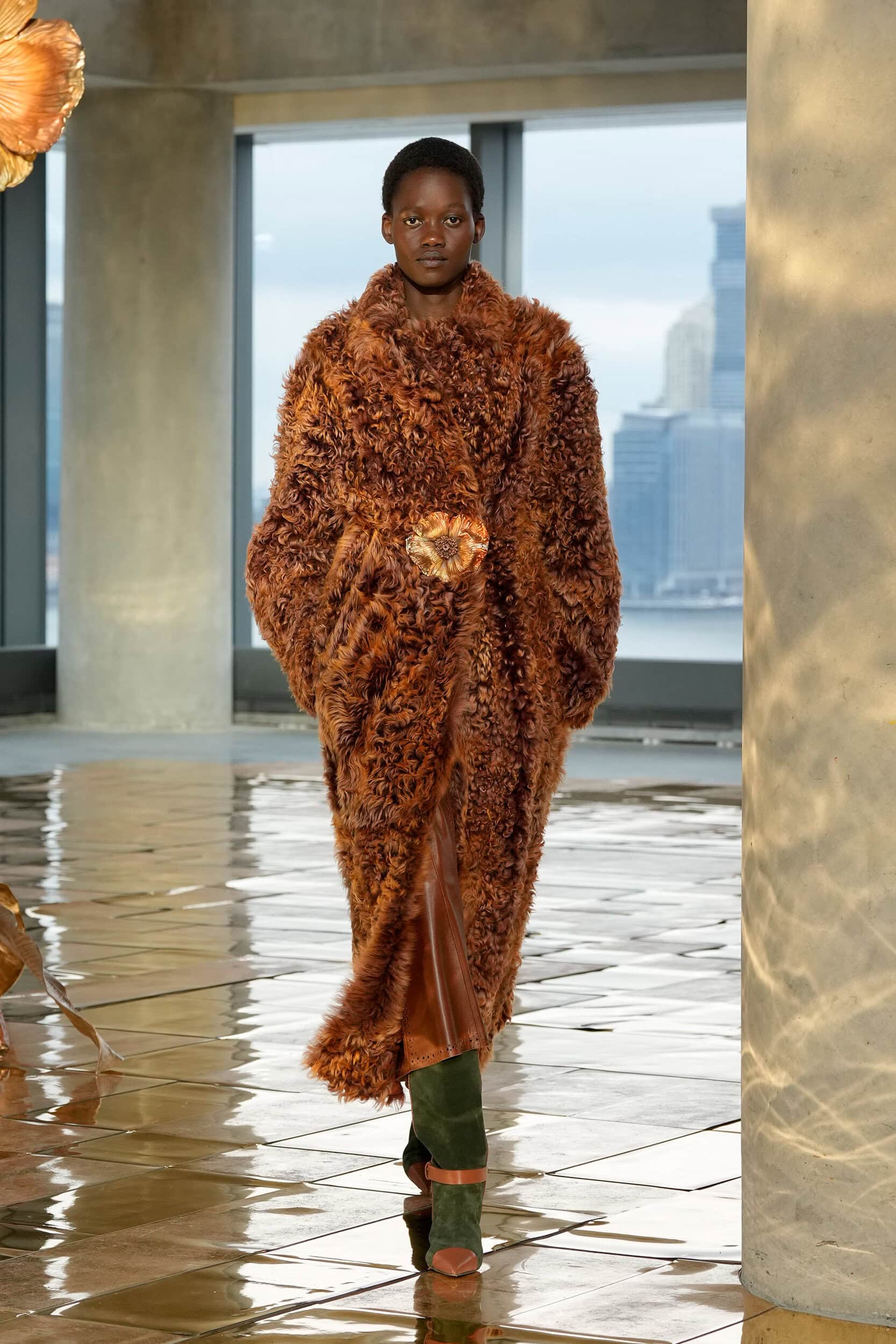 Look 24