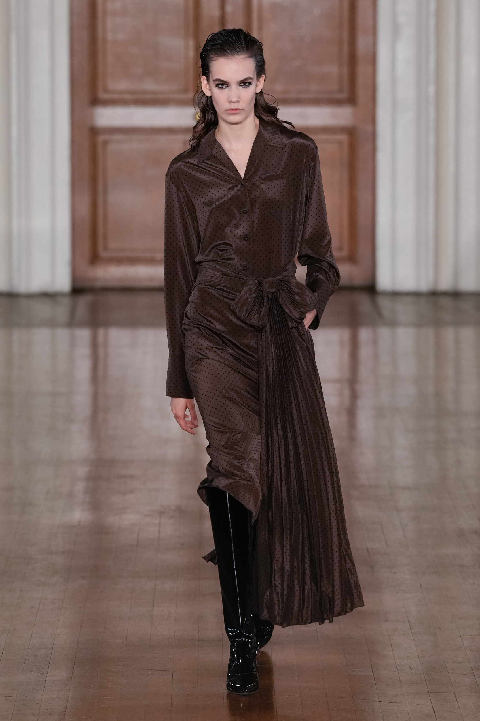 Look 25